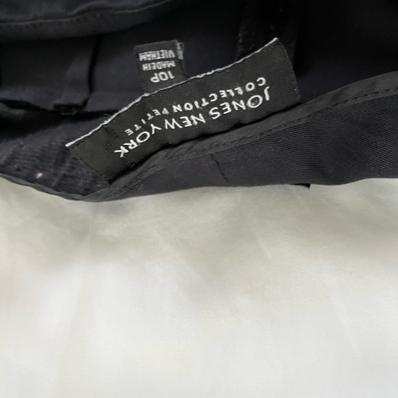 Lot of five pairs of pants Jones New York: beige, white & black - Picture 7 of 9